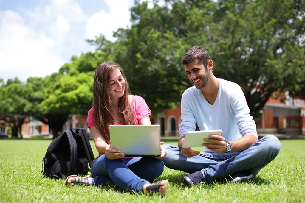 USA High School Diploma UK